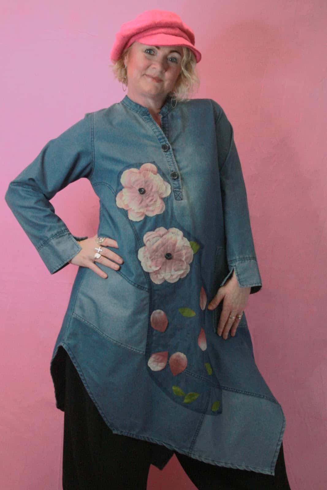Q is for Quirky, KEKOO Upcycled/ Appliqué Denim Dress sz1 - Image 2