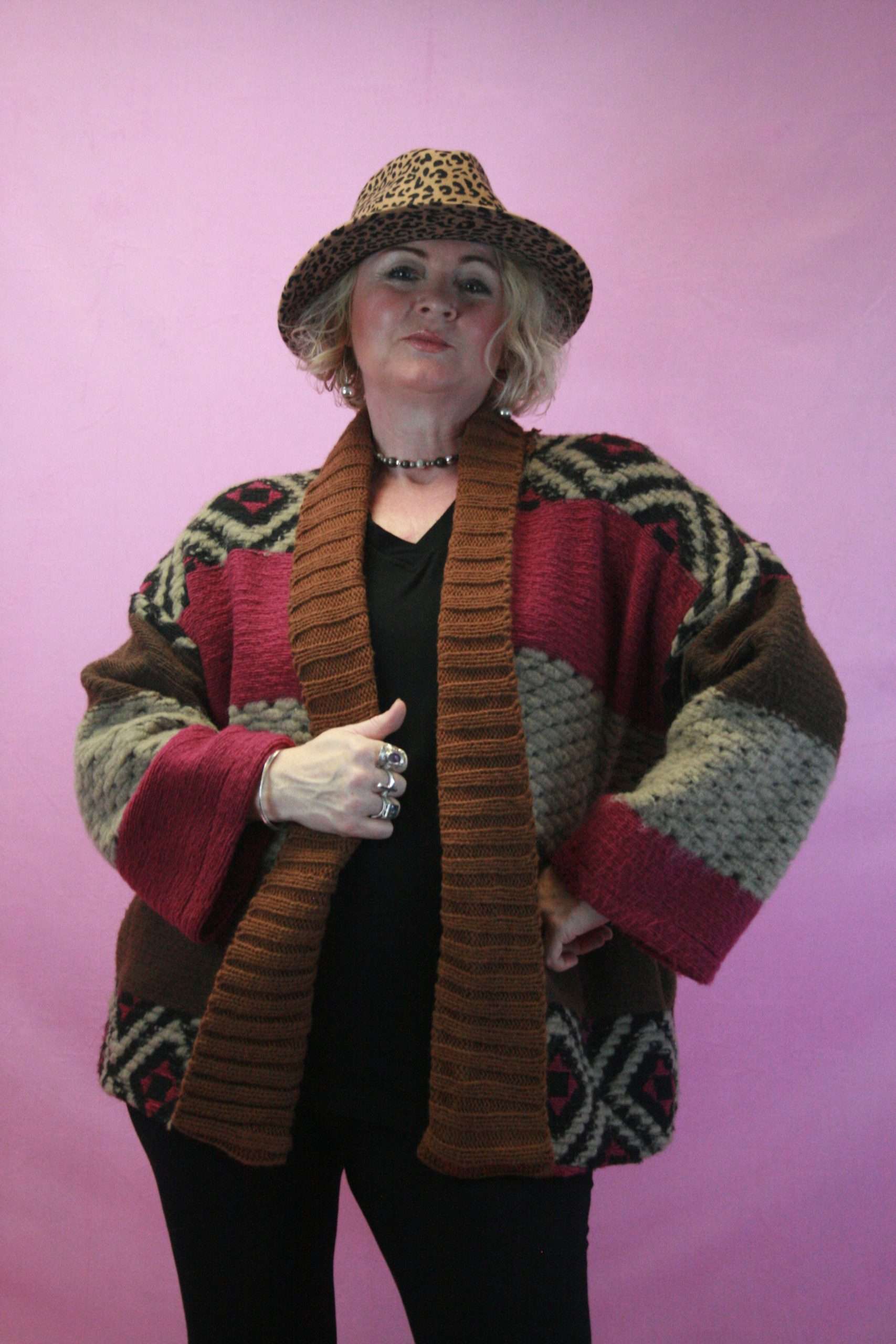 ID Aztec Open Front Chunky Cardi O/S - Image 3