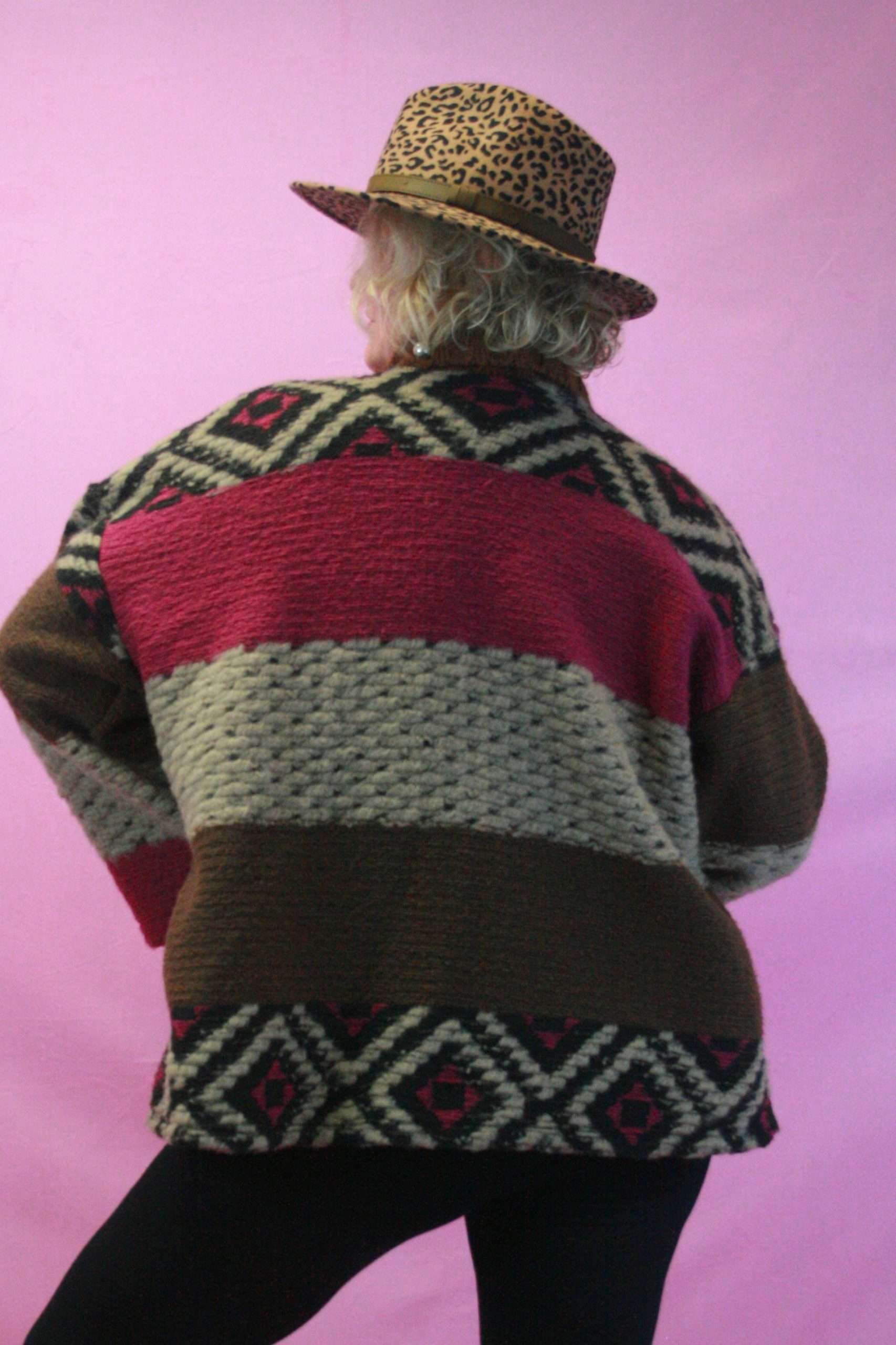 ID Aztec Open Front Chunky Cardi O/S - Image 2