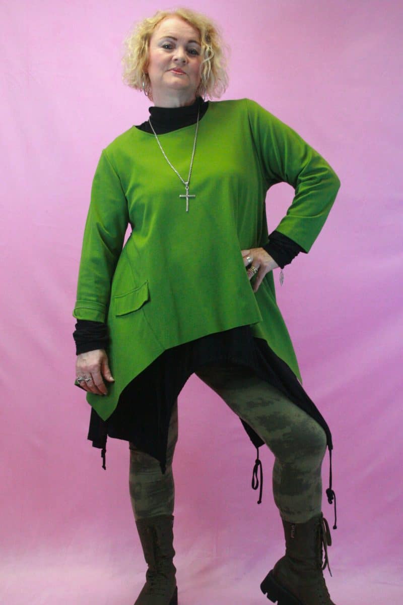 ID Green Asymmetric Hem Top O/S