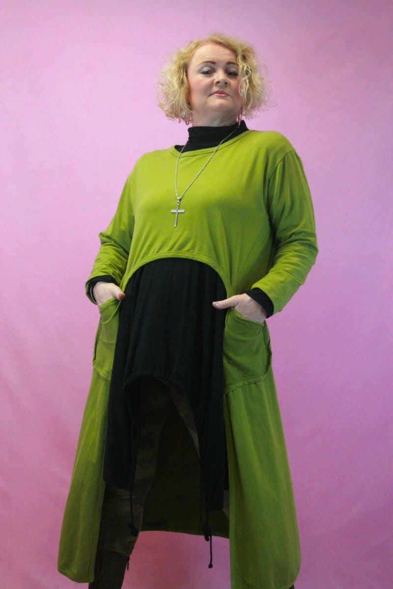 ID Green Cut-Out Dress with Front Pockets O/S