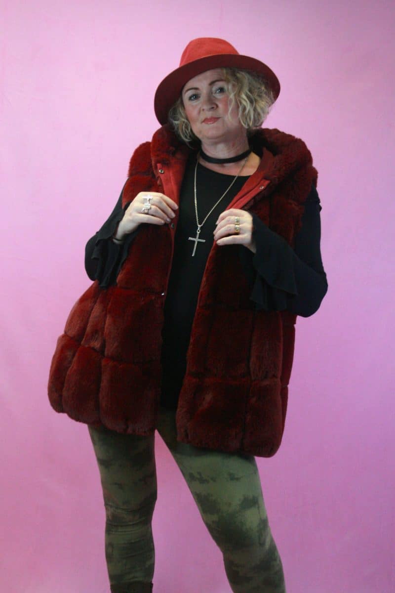 Jayley Luxury Red Faux Fur Hooded Gilet O/S