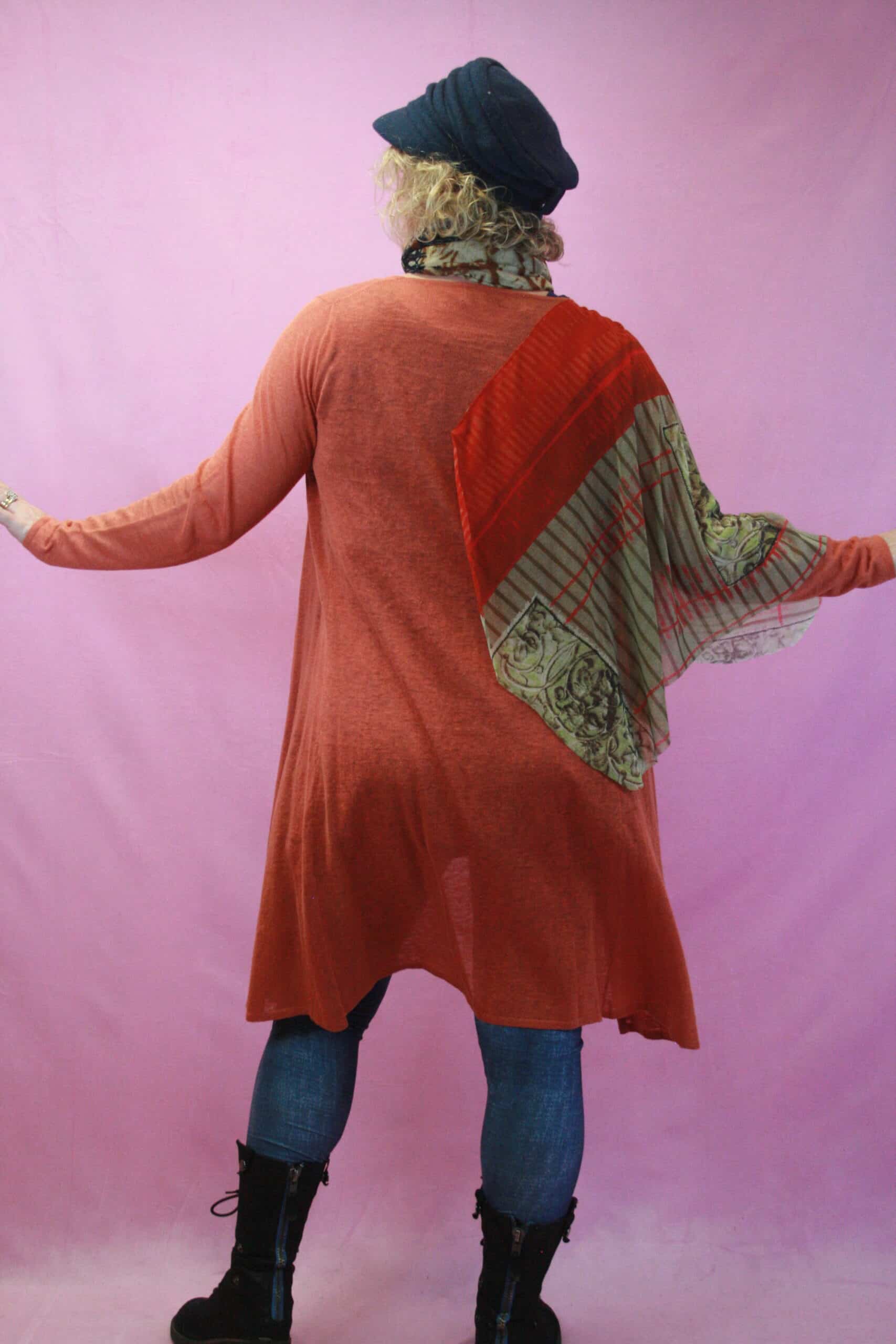 Q is for Quirky, Unusual Linen knit & Mesh detail Longline Cardigan 8-14 - Image 2