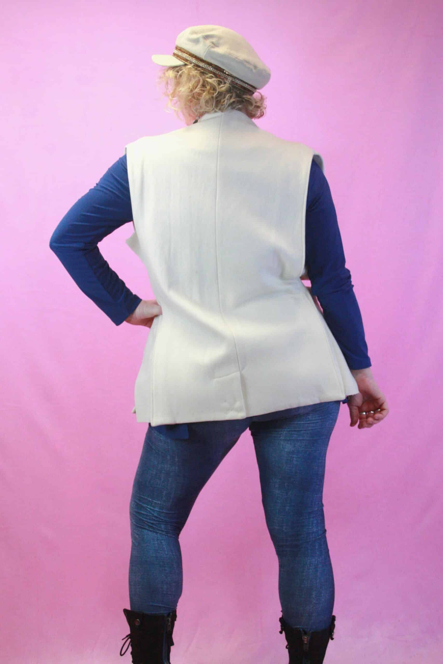 Vintage Cream Wool Designer Sleeveless Jacket 10-12 - Image 2