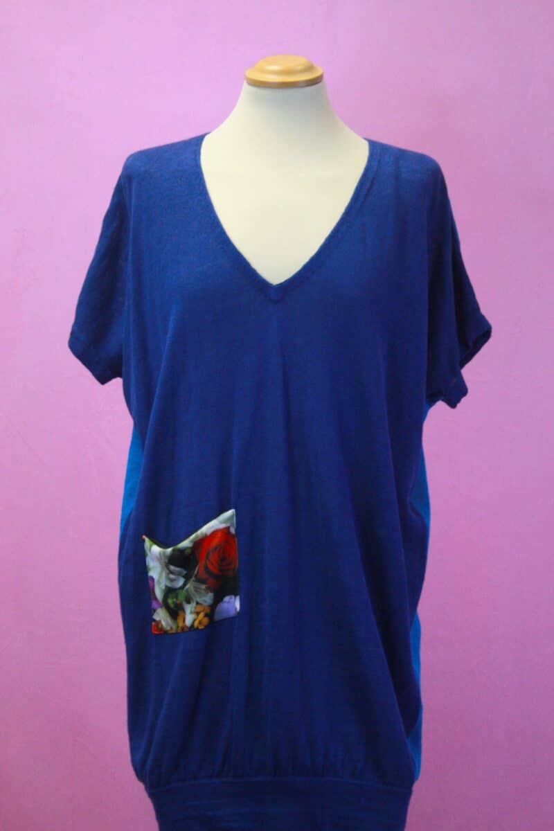 Q is for Quirky Blue Linen Knit Top With Big Heart 10/12